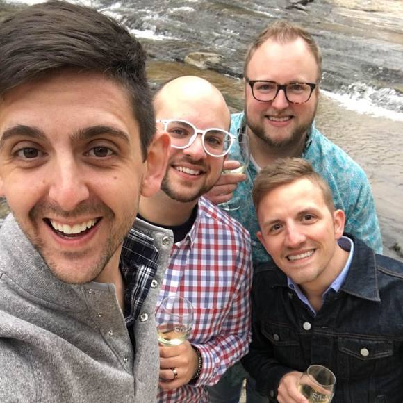 Meet your Posher, Russell - Picture 1 of 1